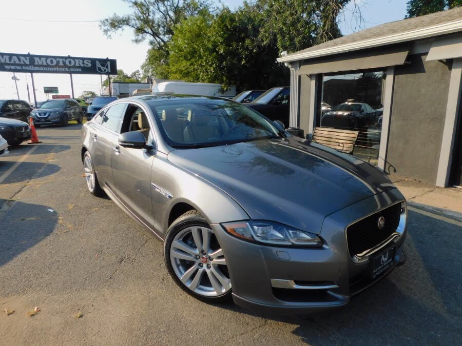 2017 Jaguar XJ-Series XJ R-Sport AWD