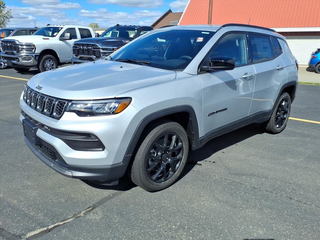 2026 Jeep Compass Latitude Altitude 4WD