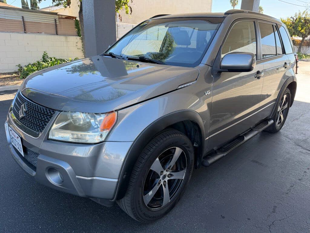2010 Suzuki Grand Vitara Limited V6 4WD