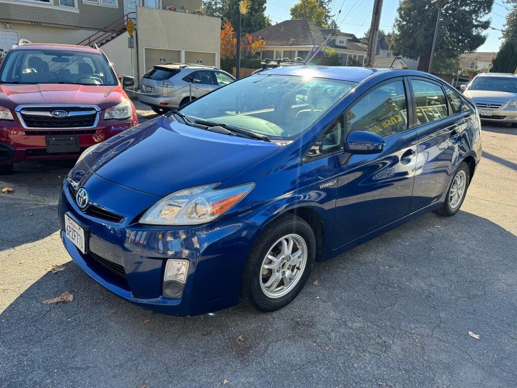 2011 Toyota Prius Two