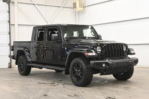 Jeep Gladiator Altitude Crew Cab 4WD