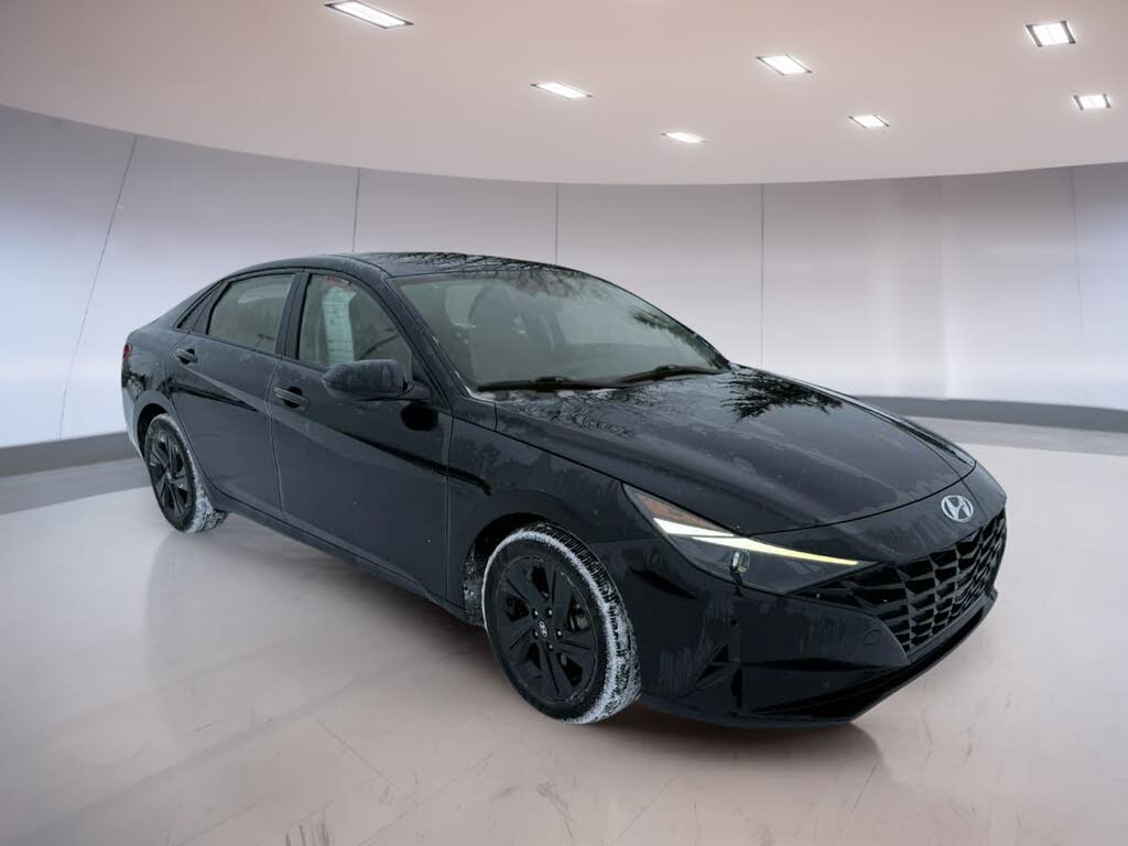 2023 Hyundai Elantra Preferred FWD