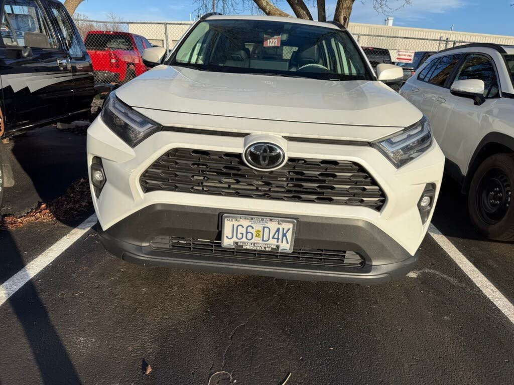 2024 Toyota RAV4 XLE Premium AWD