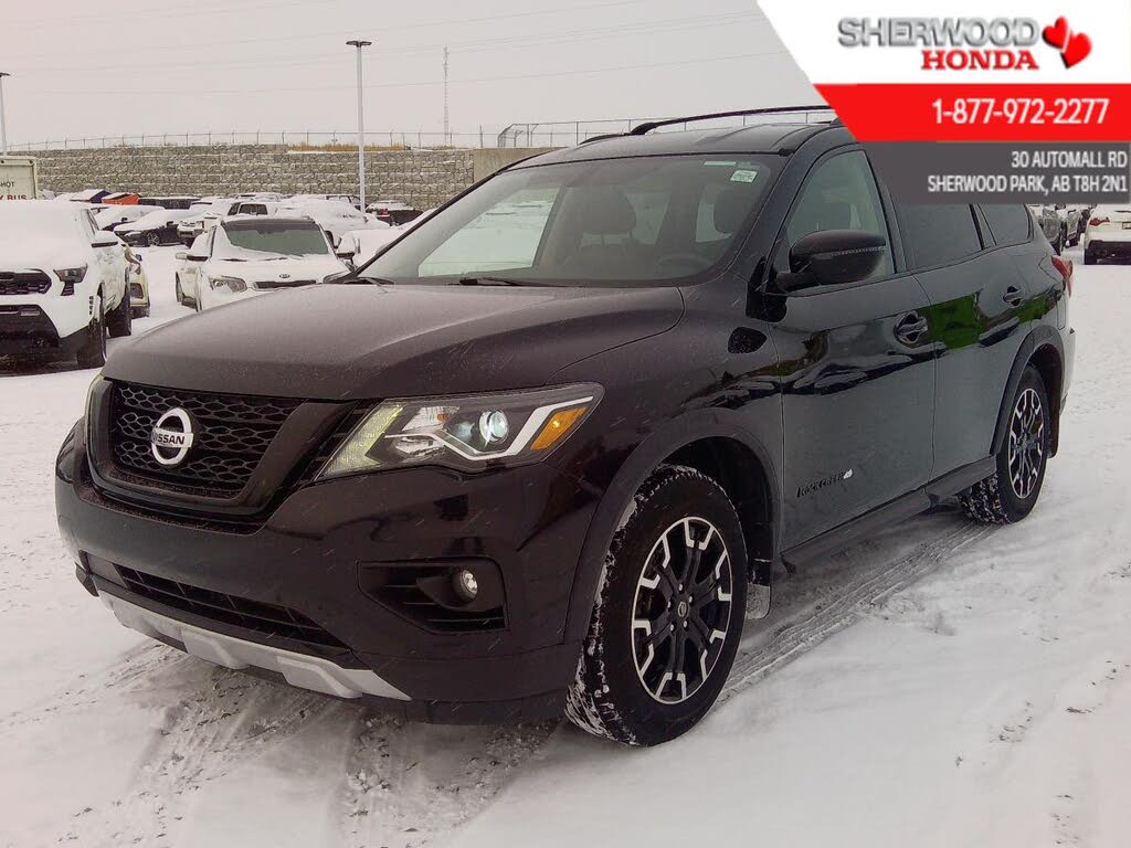2020 Nissan Pathfinder SV Tech 4WD