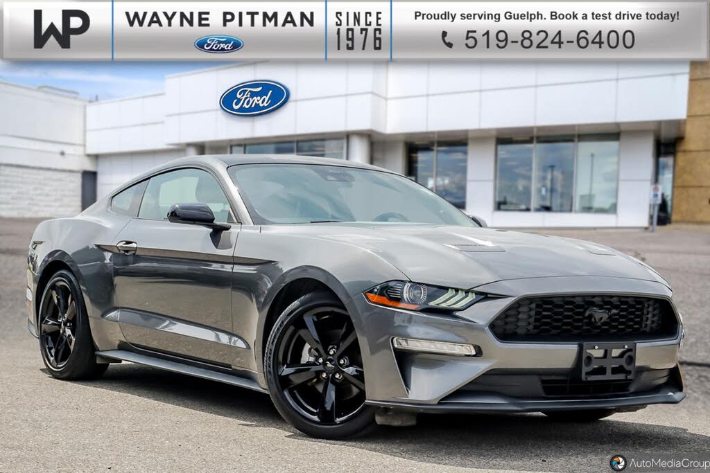 Ford Mustang EcoBoost Premium Fastback RWD 2022