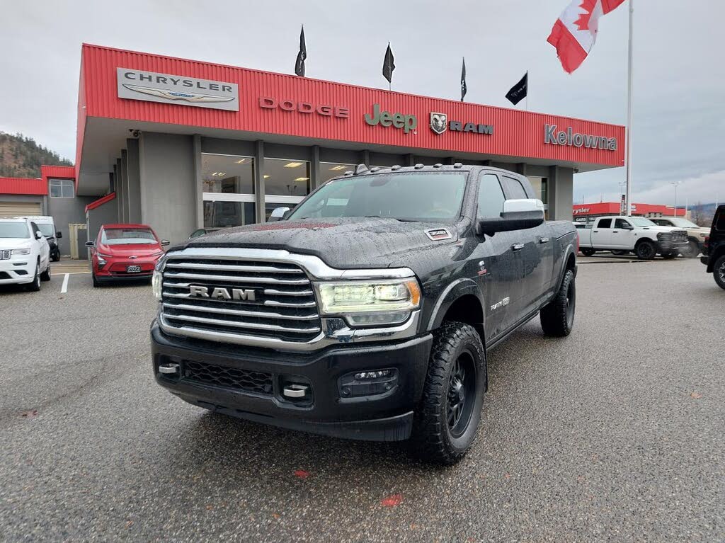 2022 RAM 3500 Limited Longhorn Mega Cab 4WD