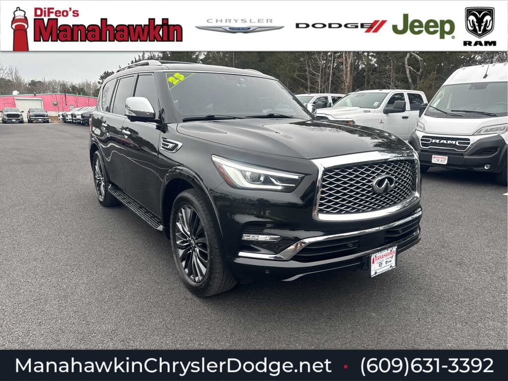 2023 INFINITI QX80 Sensory 4WD