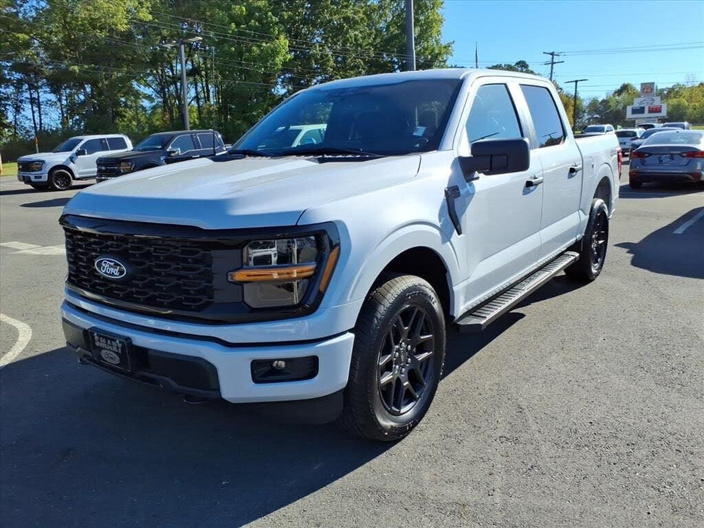 2025 Ford F-150 STX 4dr SuperCrew 4WD