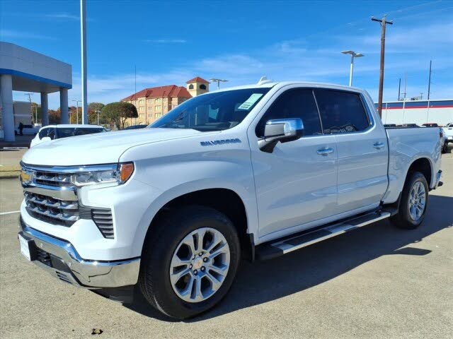 2026 Chevrolet Silverado 1500 LTZ Crew Cab RWD