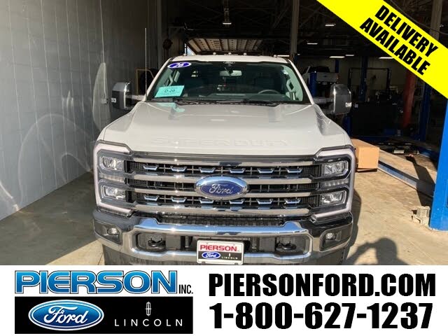 2026 Ford F-350 Super Duty Lariat Crew Cab 4WD
