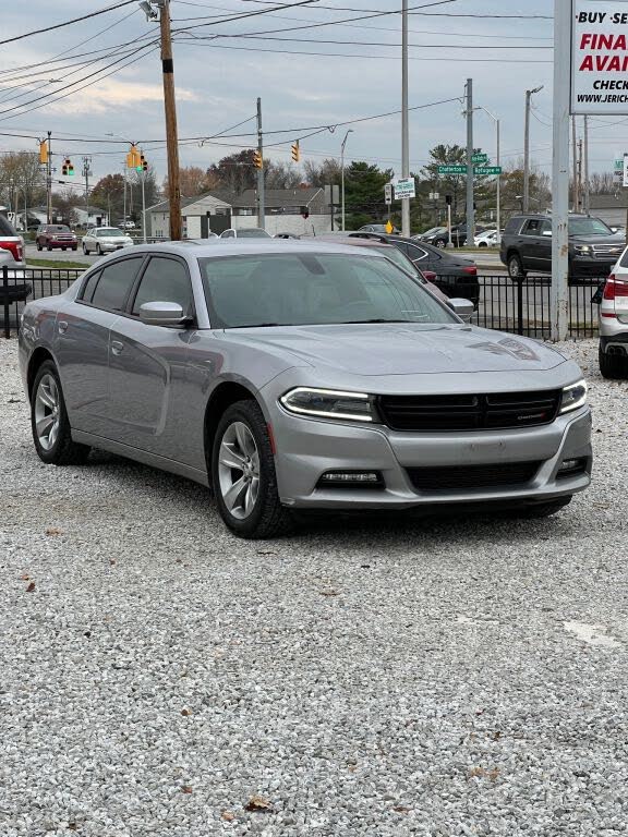 2017 Dodge Charger SXT RWD