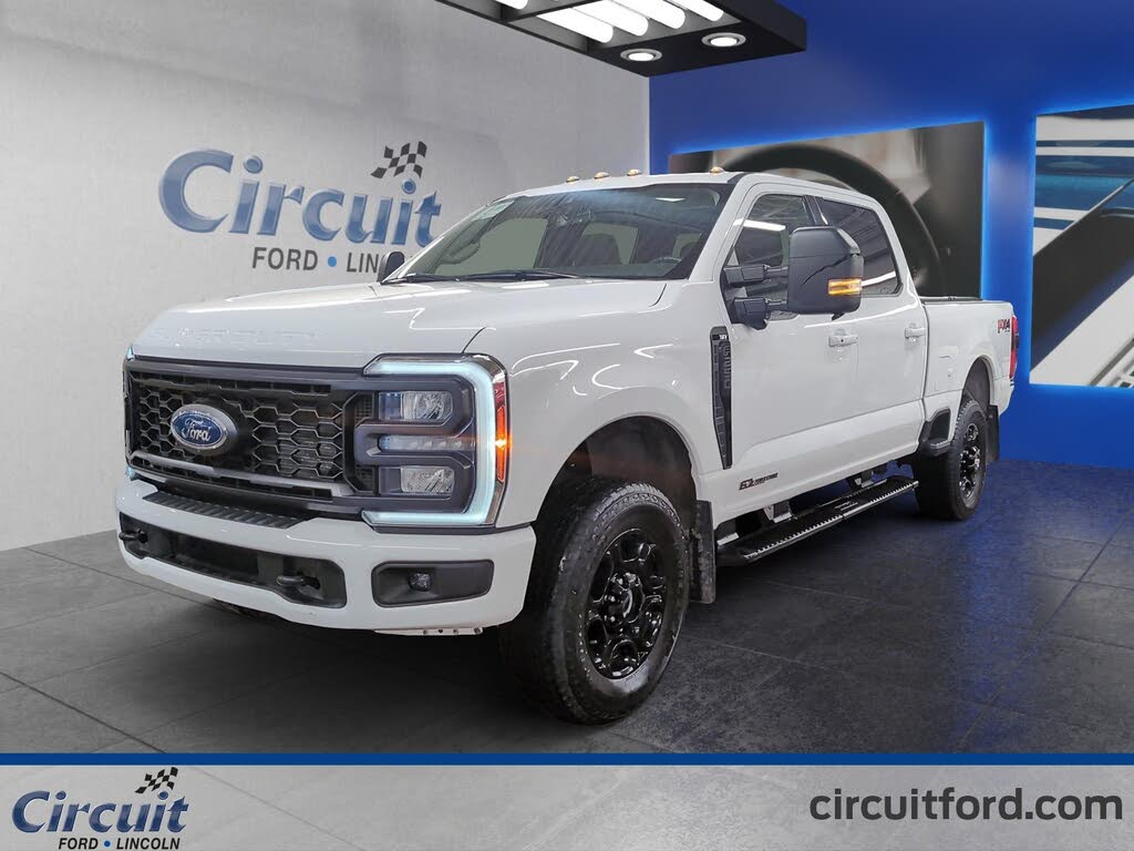 2023 Ford F-250 Super Duty XLT Crew Cab 4WD