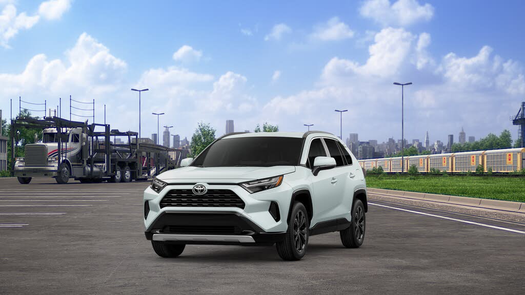 2025 Toyota RAV4 Hybrid SE AWD