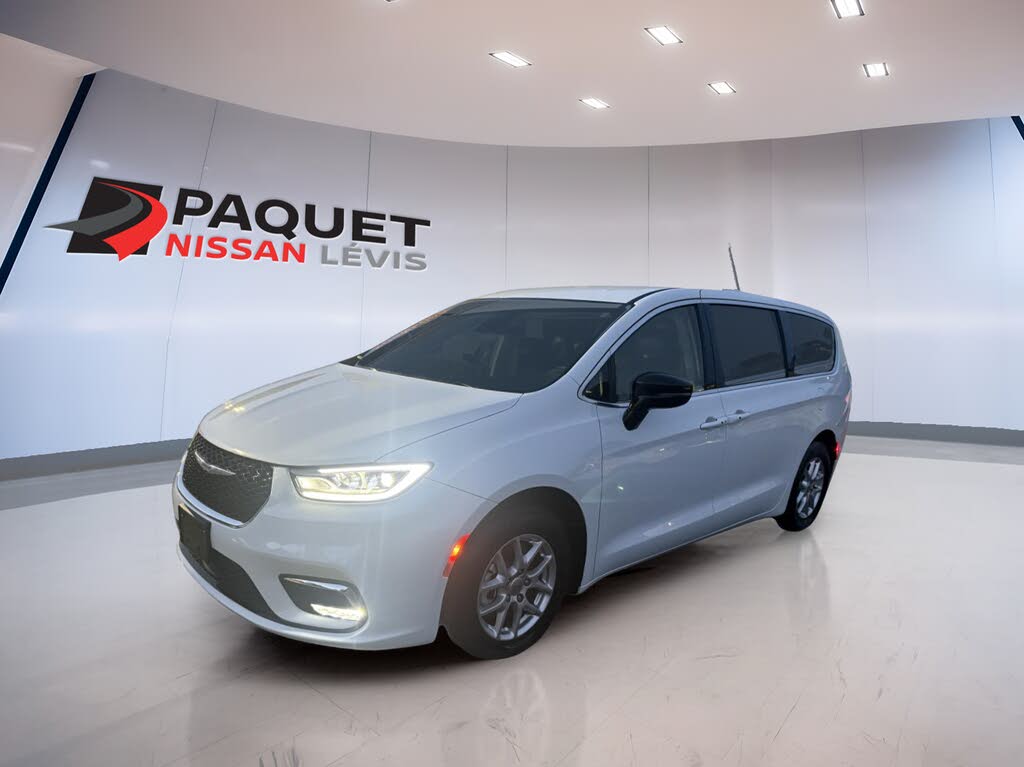 2024 Chrysler Pacifica Touring L FWD