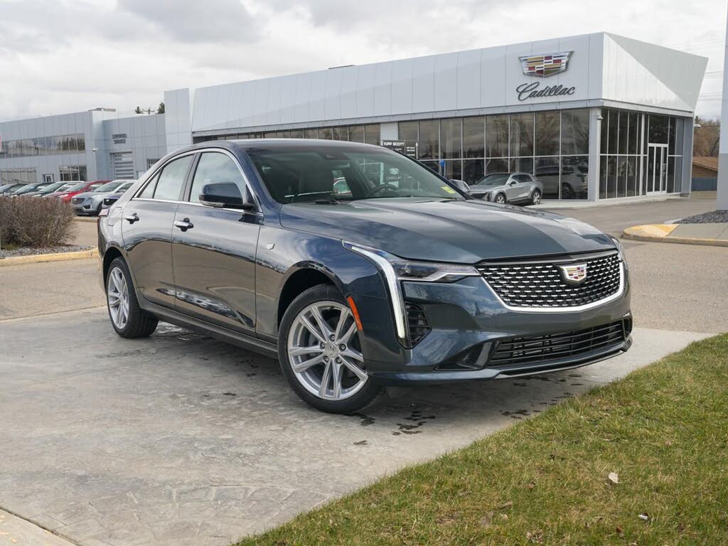 2025 Cadillac CT4 Luxury AWD