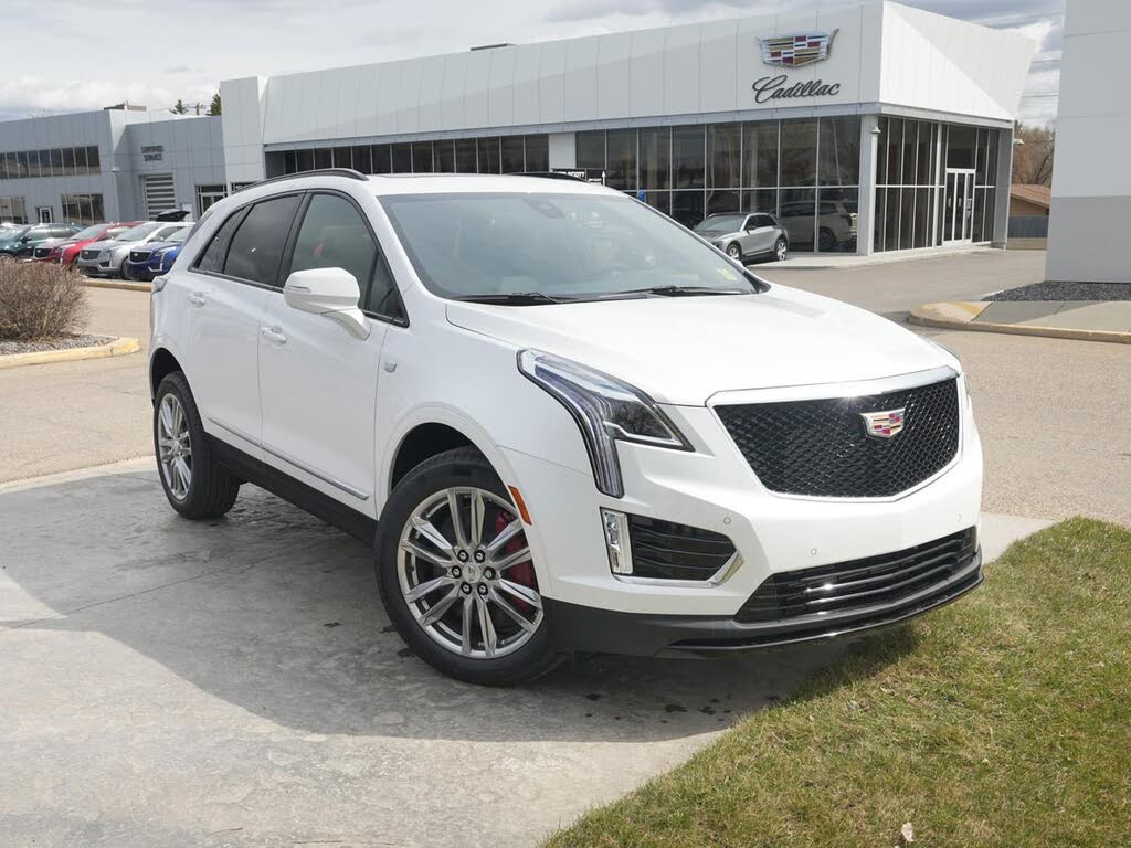 2025 Cadillac XT5 Sport AWD