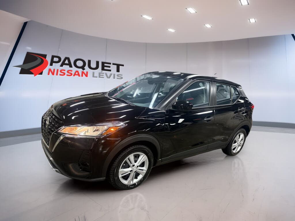 2025 Nissan Kicks Play S FWD