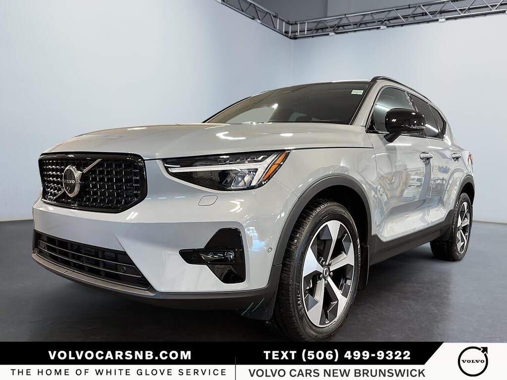 2026 Volvo XC40 B5 Plus AWD