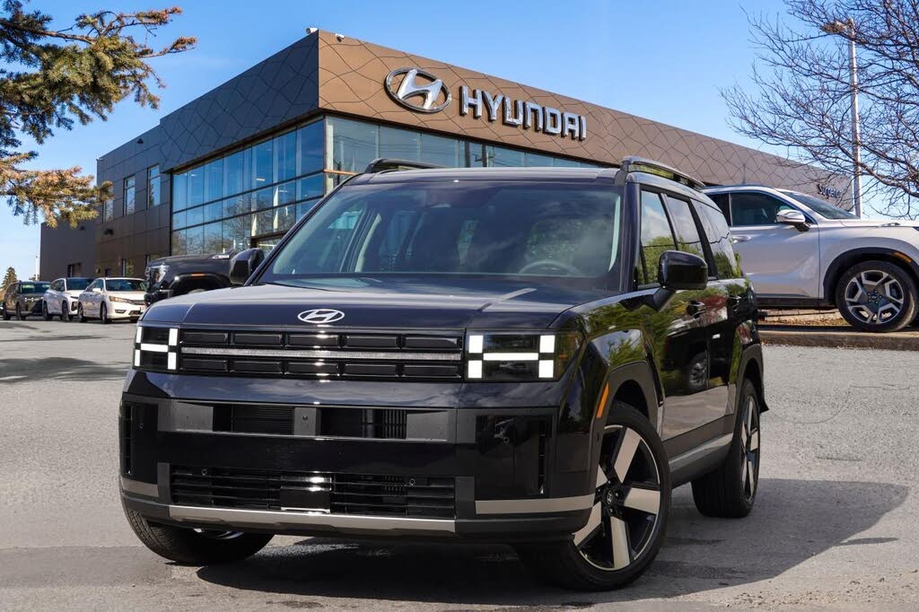 2025 Hyundai Santa Fe Luxury AWD