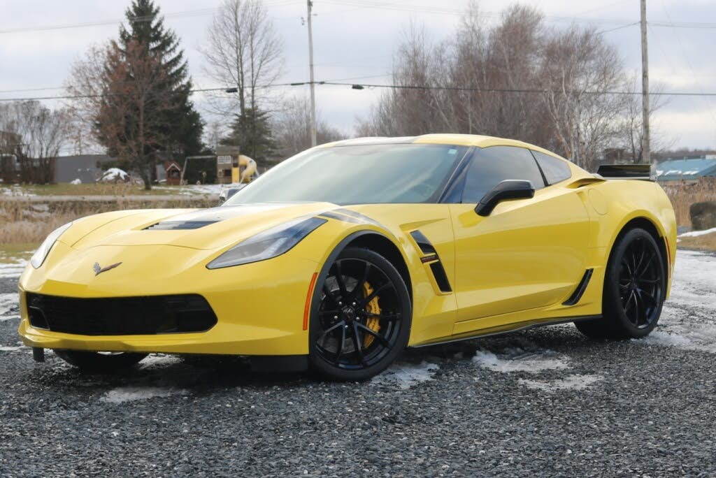 2017 Chevrolet Corvette Grand Sport 2LT Coupe RWD