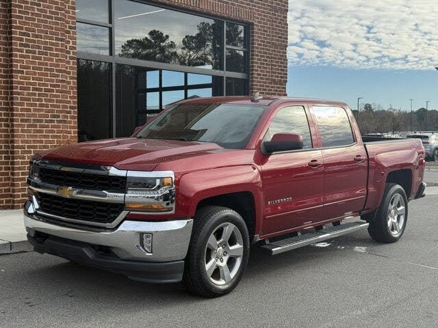 2018 Chevrolet Silverado 1500 LT Crew Cab 4WD