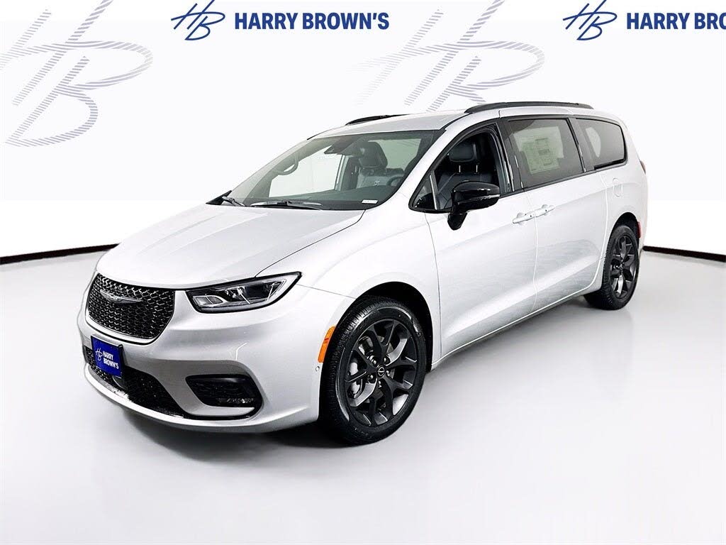 2026 Chrysler Pacifica Select AWD