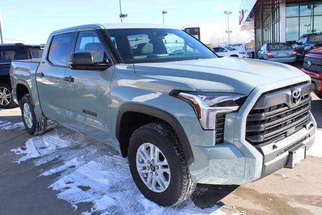 2026 Toyota Tundra SR5 CrewMax Cab 4WD