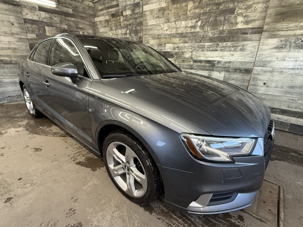 Audi A3 2.0T quattro Komfort Sedan AWD 2018