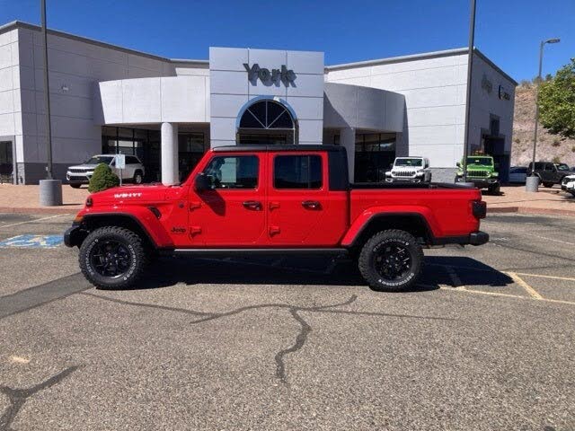 2025 Jeep Gladiator Willys Crew Cab 4WD
