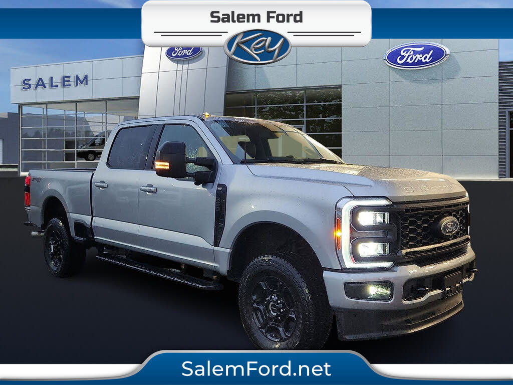 2024 Ford F-350 Super Duty XLT Crew Cab 4WD