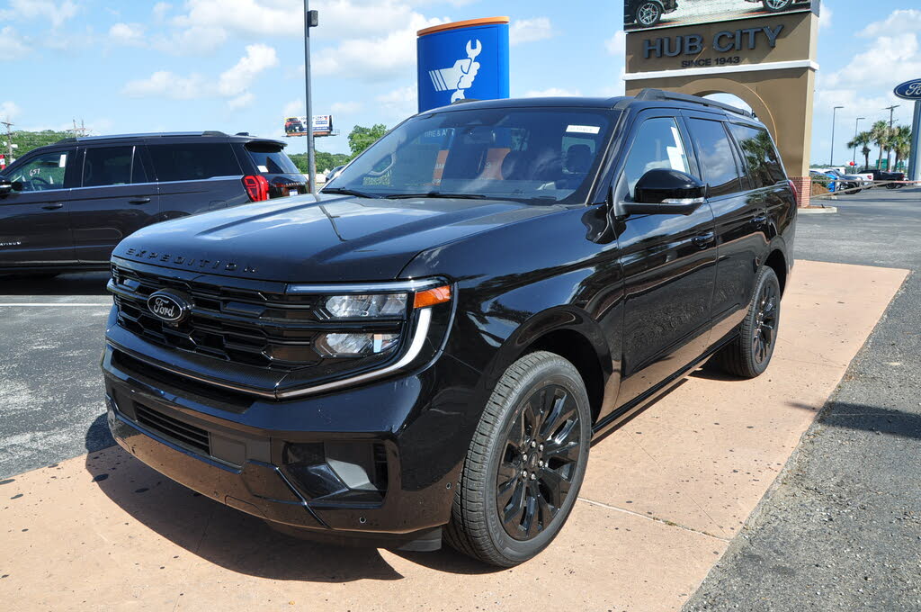 2025 Ford Expedition Platinum 4WD