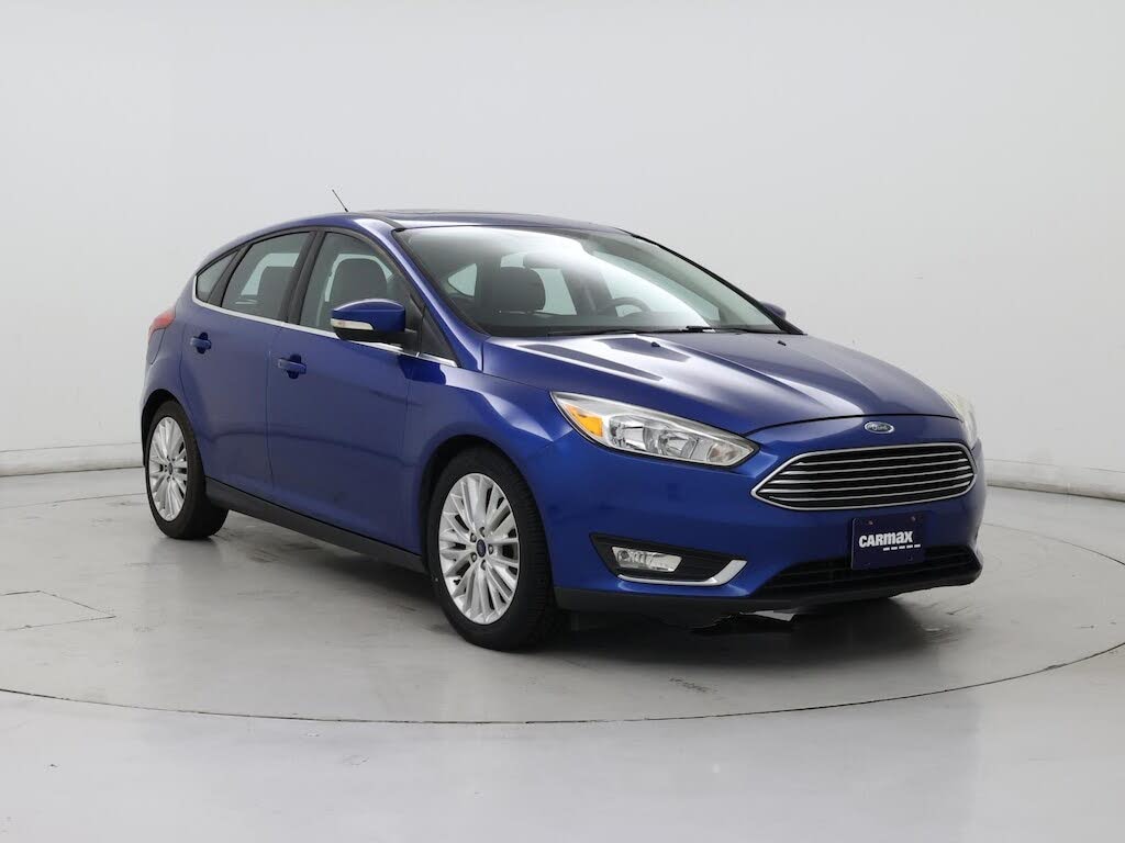 2018 Ford Focus Titanium Hatchback