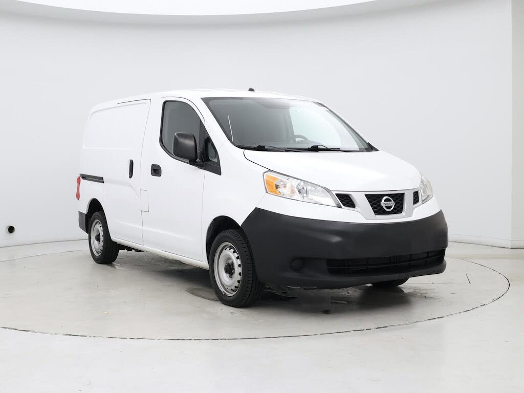 2019 Nissan NV200 S FWD