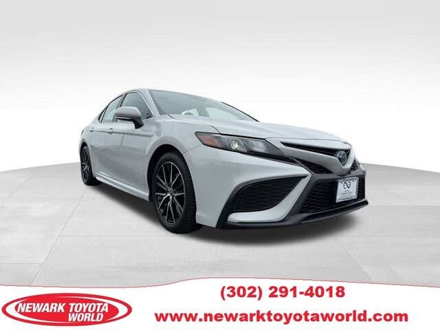 2023 Toyota Camry Hybrid SE FWD