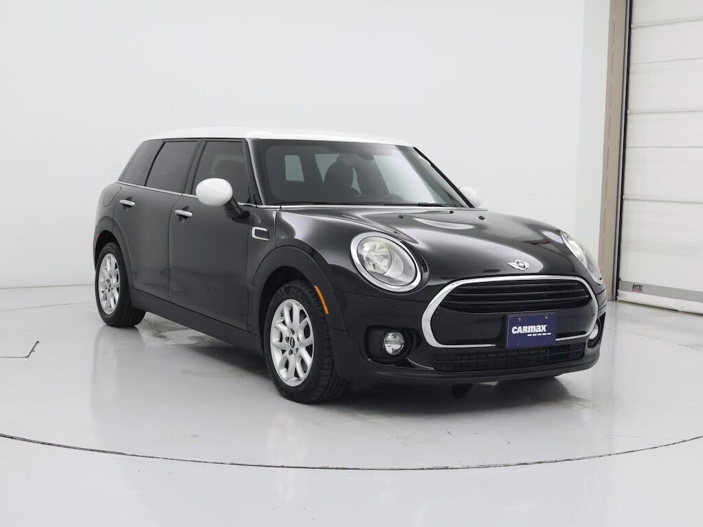 2017 MINI Cooper Clubman FWD