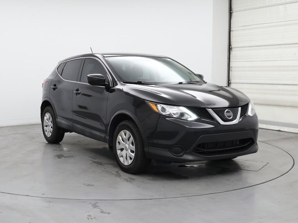 2019 Nissan Rogue Sport S FWD