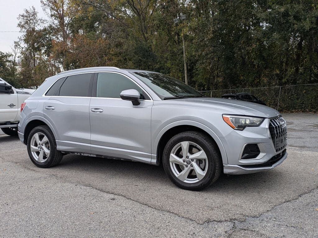 2020 Audi Q3 quattro Premium 45 TFSI