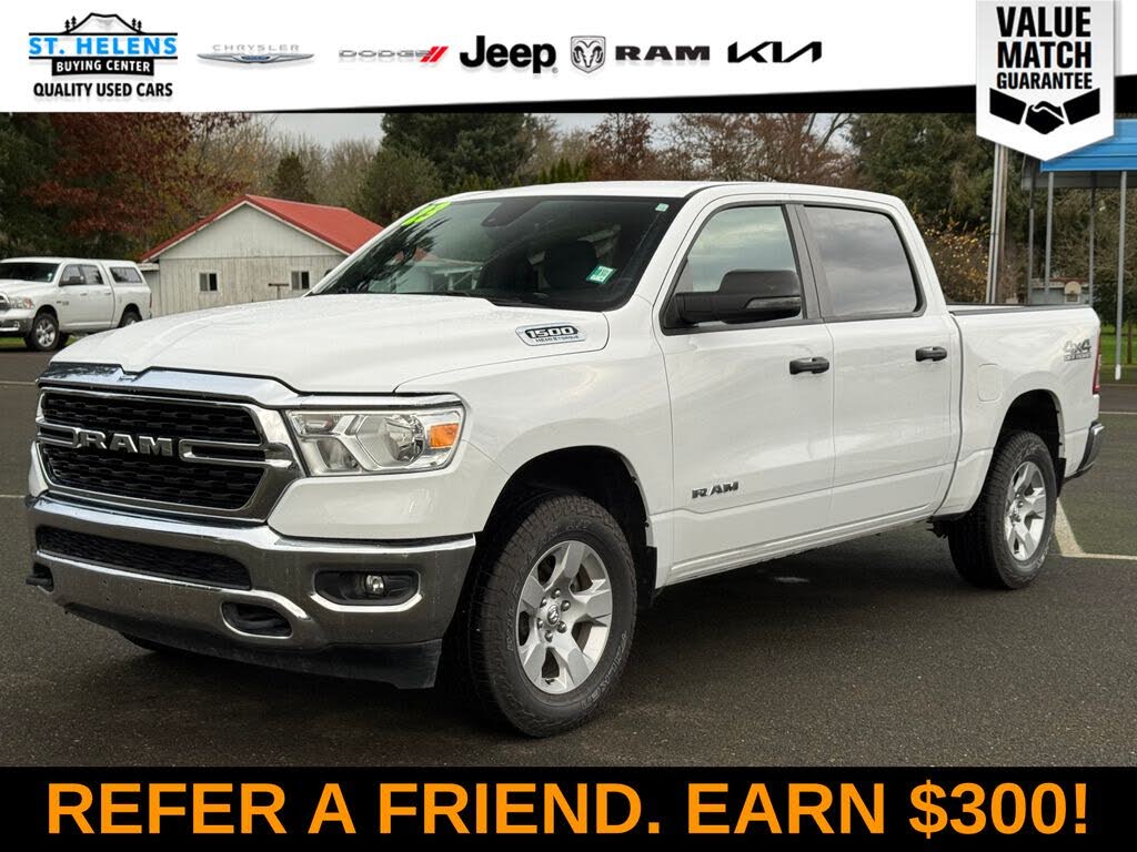 2023 RAM 1500 Big Horn Crew Cab 4WD