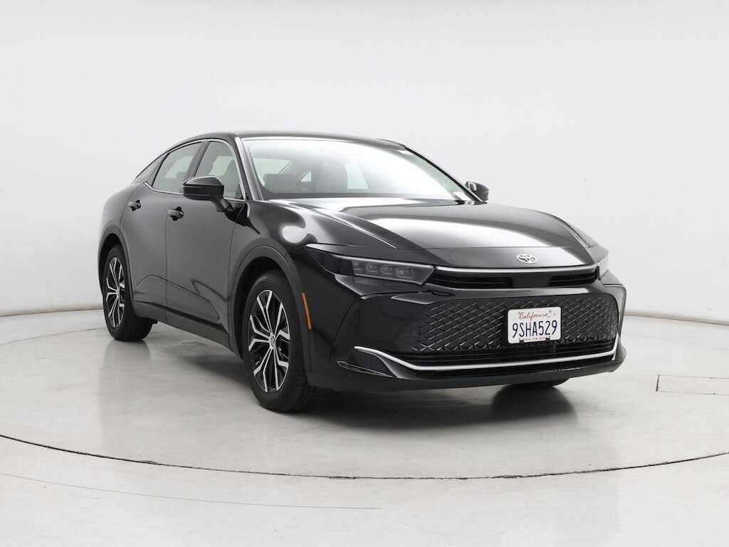 2025 Toyota Crown Limited AWD