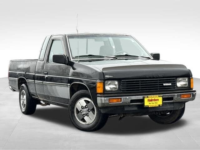 1987 Nissan Truck SE V6 Extended Cab SB