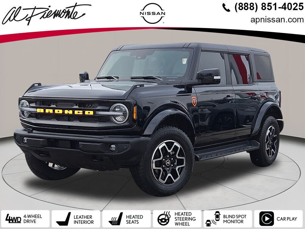 2025 Ford Bronco Outer Banks 4-Door 4WD