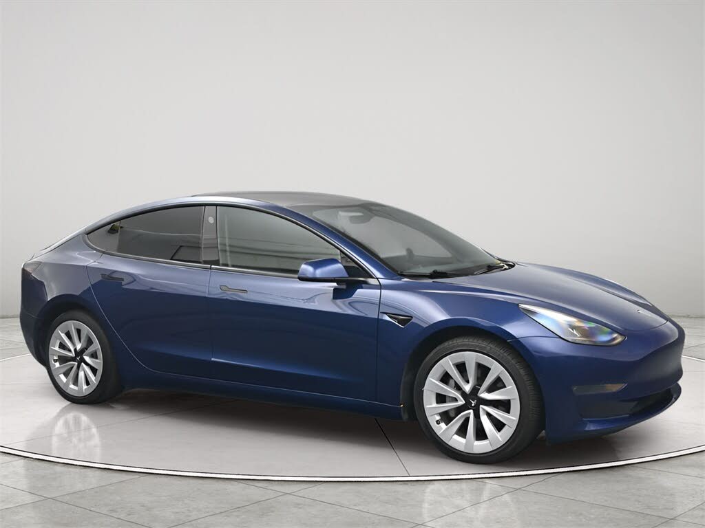 2022 Tesla Model 3 RWD