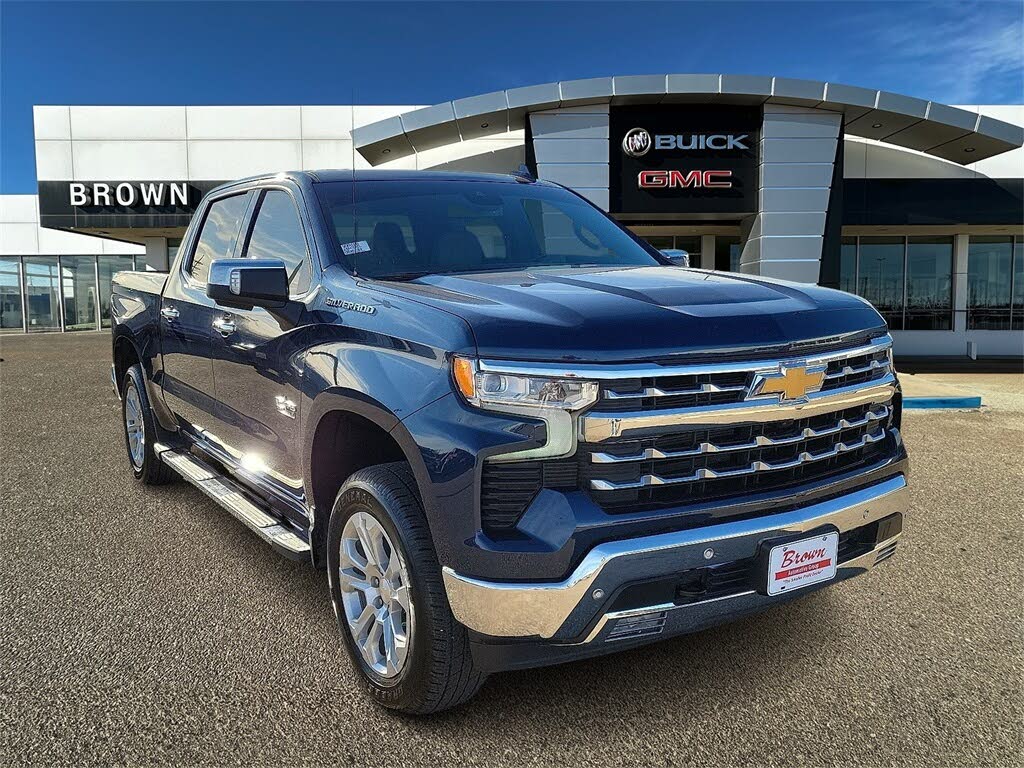 2023 Chevrolet Silverado 1500 LTZ Crew Cab 4WD