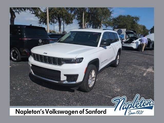 2023 Jeep Grand Cherokee L Laredo RWD