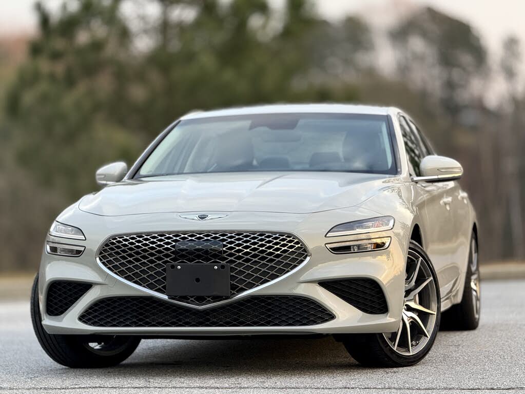 2025 Genesis G70 2.5T Standard RWD