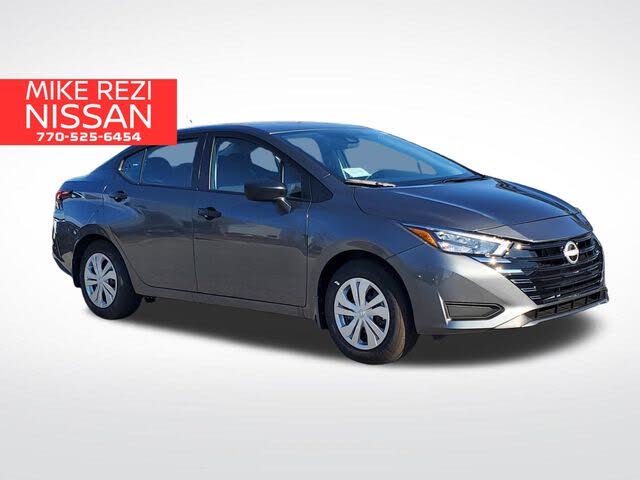 2025 Nissan Versa S FWD