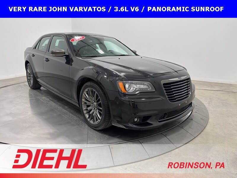 2013 Chrysler 300 C John Varvatos Luxury Edition RWD