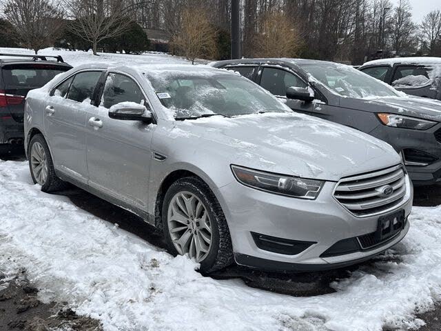 2017 Ford Taurus Limited