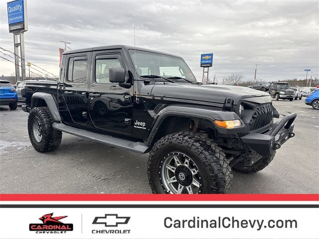 2022 Jeep Gladiator Overland Crew Cab 4WD