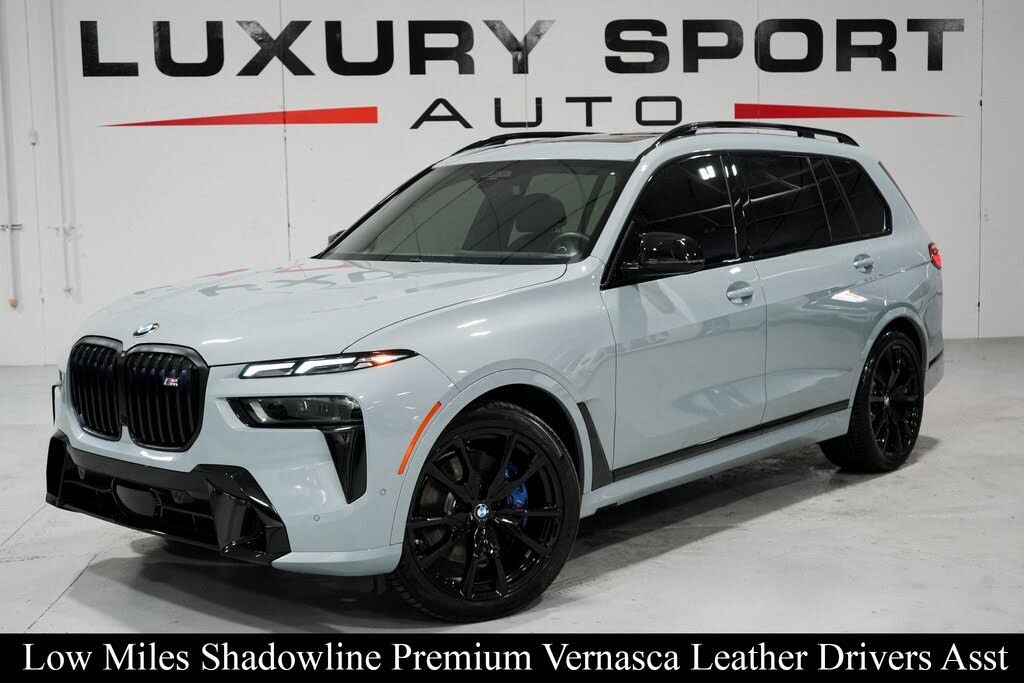 2024 BMW X7 M60i AWD